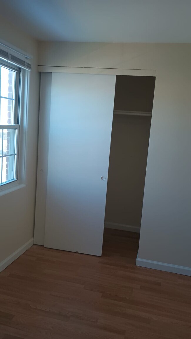 Building Photo - 7423 St Patricia Ct