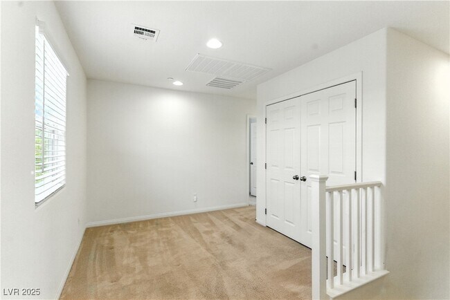 Building Photo - 161 Volti Subito Way