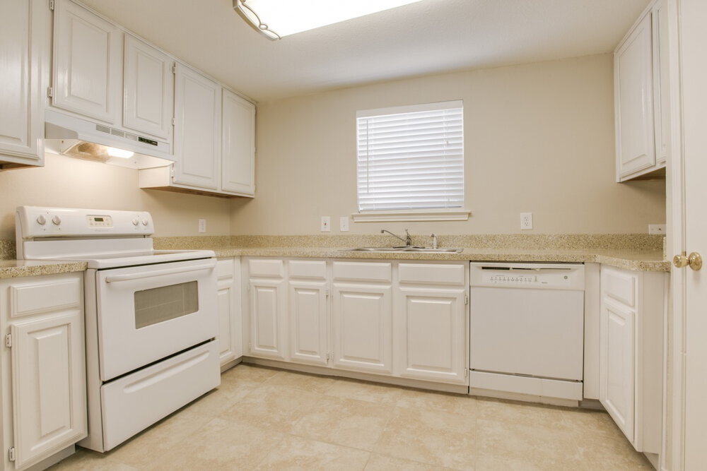 Building Photo - 719 Nightingale Cir