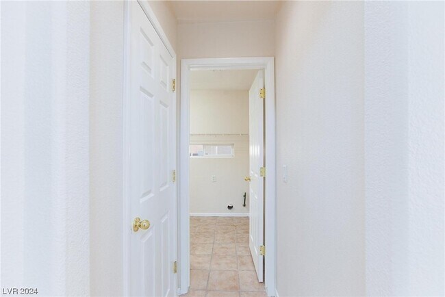 Building Photo - 7557 Spindrift Tide Ct