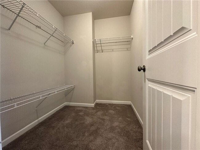 Building Photo - 3253 Cavendish Ct NE