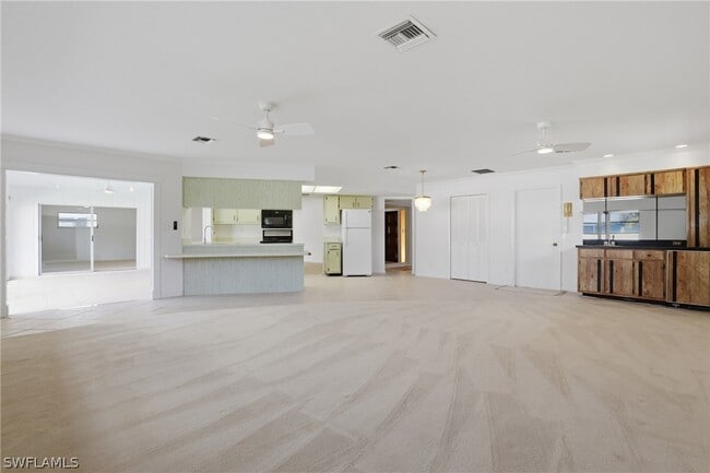 Building Photo - 135 Pebble Beach Blvd