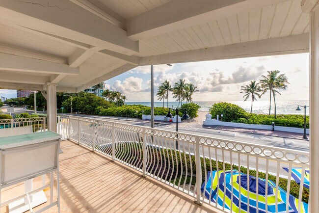 Building Photo - 1799 N Fort Lauderdale Beach Blvd