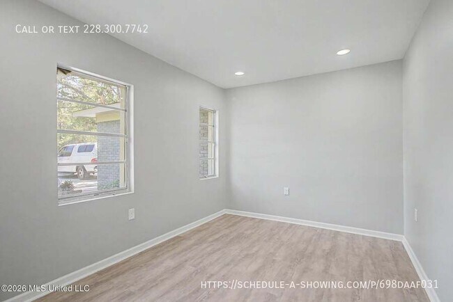 Building Photo - 9424 Daisy Vestry Rd