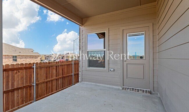 Building Photo - 8408 Hollymead Ln