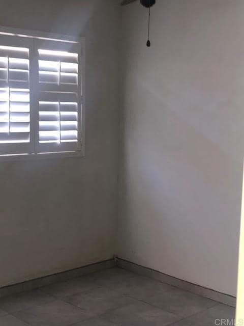 Building Photo - 4557 Clairemont Dr