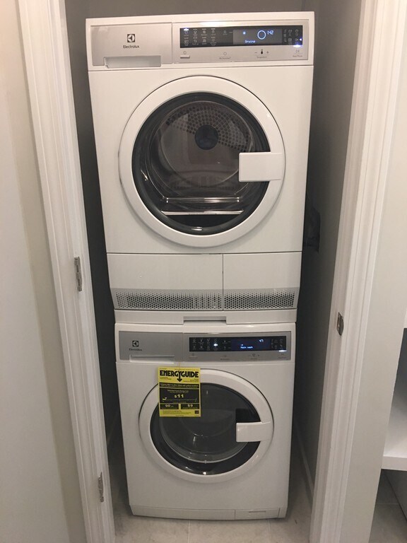 Building Photo - 175 Washington St