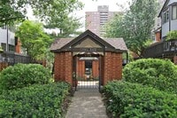 Building Photo - 4454 Lindell Blvd