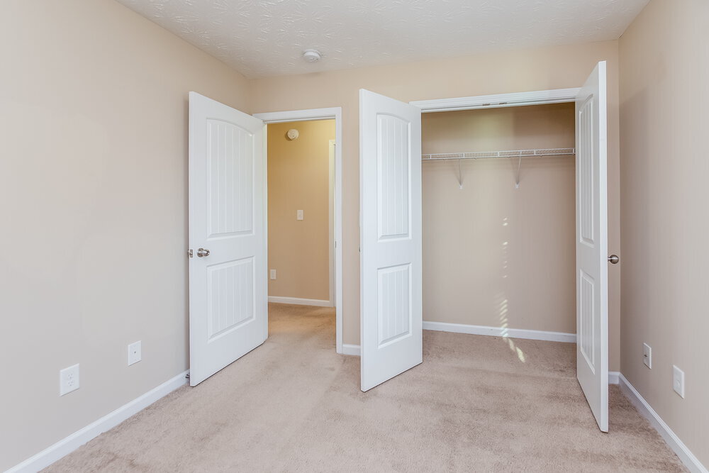 Building Photo - 23 St Charles Pl