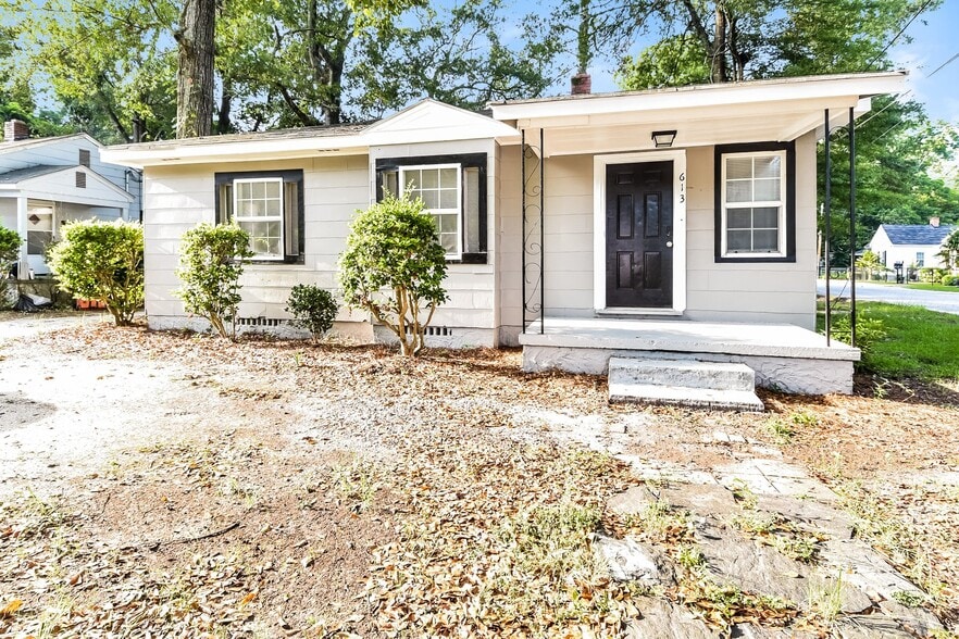 Building Photo - 613 Chesnut St