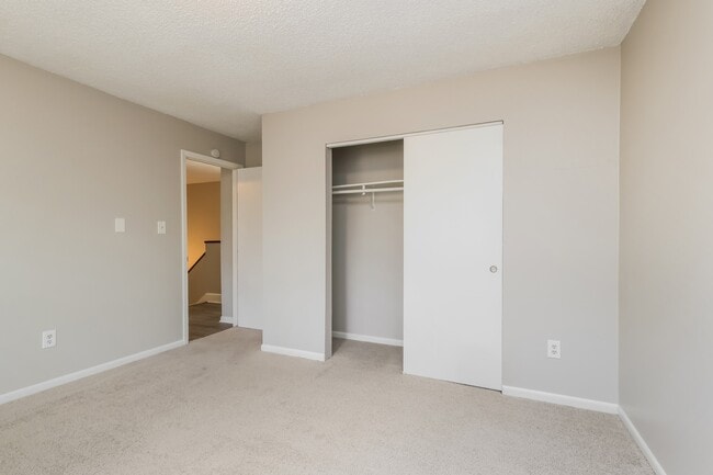 Building Photo - 11122 Hanning Ln