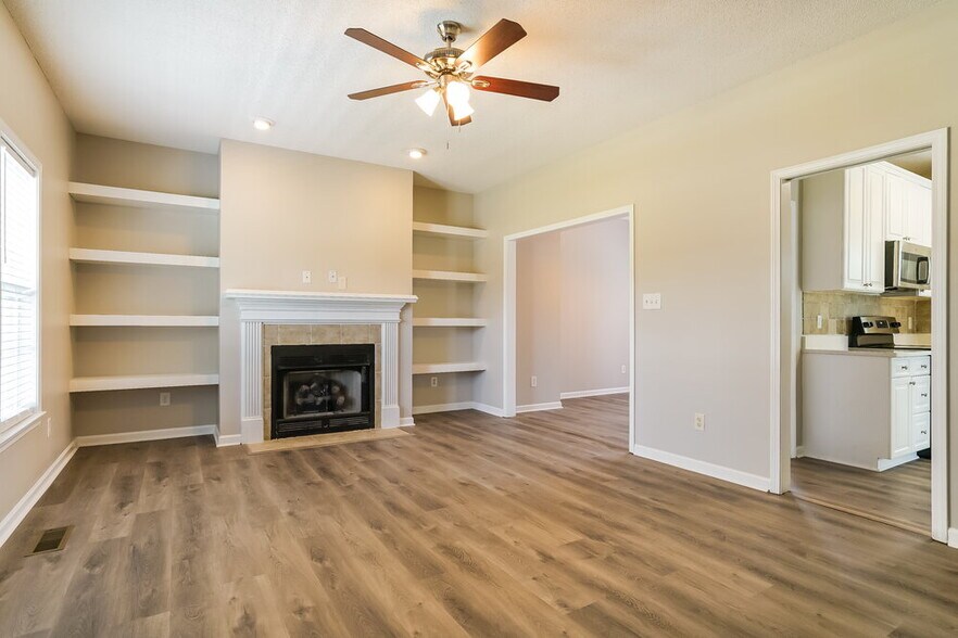Building Photo - 501 Oak Dare Ln