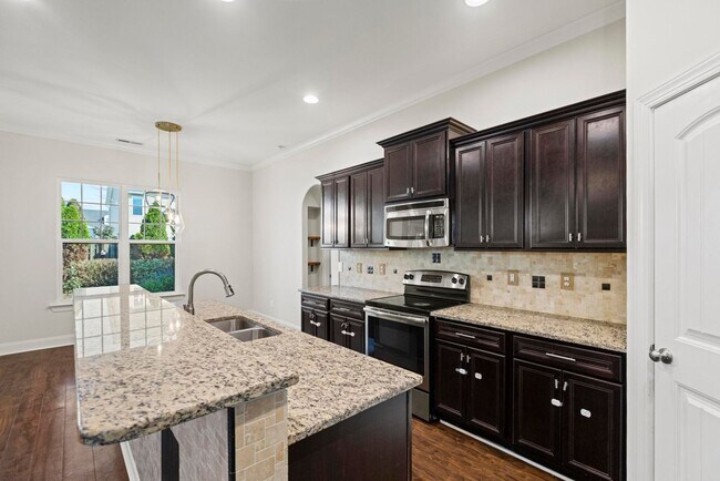 Building Photo - Spacious House for rent in Neighborhoods Of Holly Ridge!