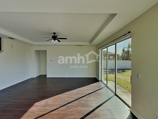 Building Photo - 5405 Manchester Dr