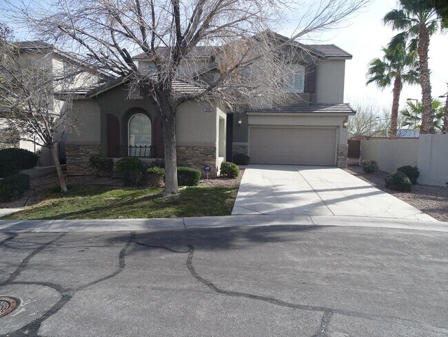 Building Photo - West Summerlin 5 Bedroom, Bed & Full Bath 1st Floor, Beauty