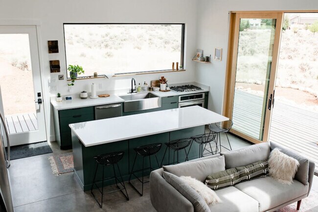 Building Photo - 2387 2500 E