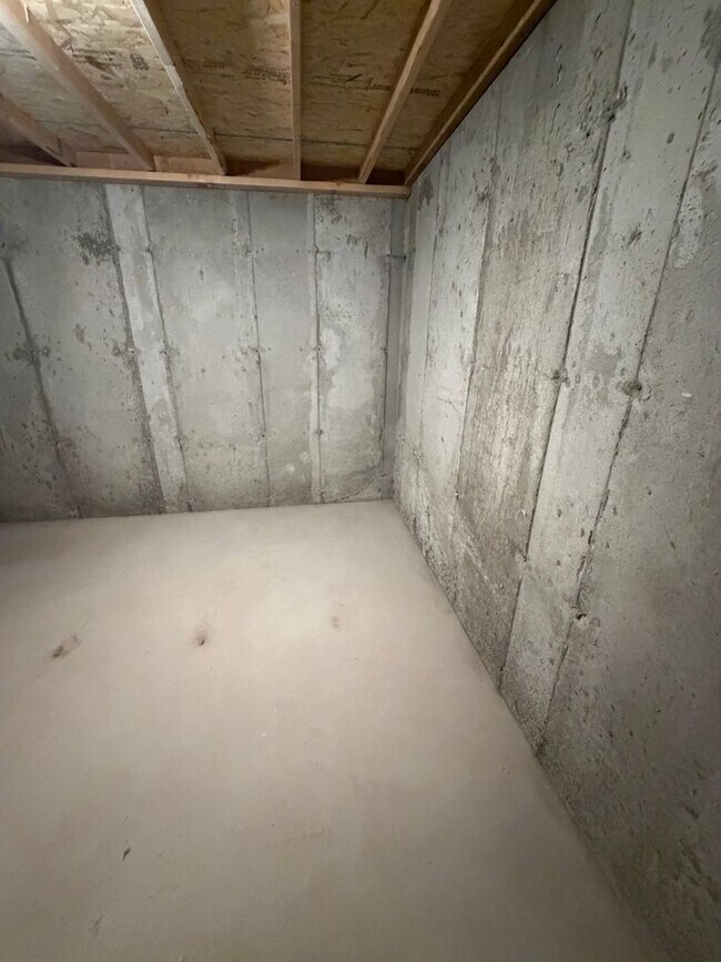 Building Photo - BRAND NEW HOME!!!