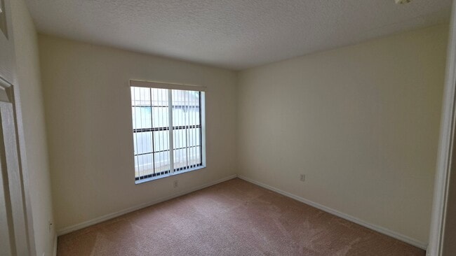 Building Photo - 4659 Treasure Cay Rd