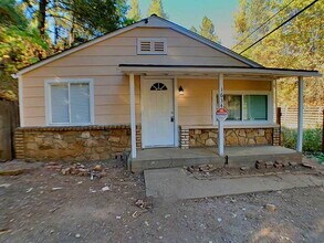 Building Photo - 2 bed, 1 bath home near downtown Placerville