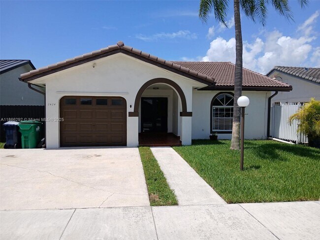 Primary Photo - 2424 SW 143rd Pl
