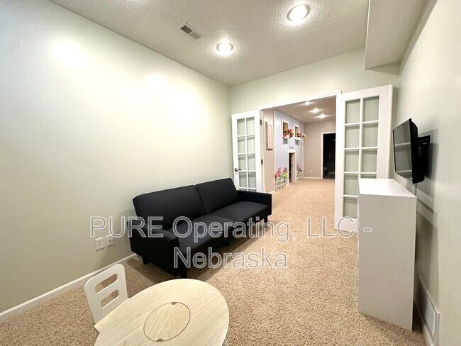 Building Photo - 4909 N 142nd St