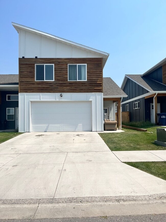 Primary Photo - Beautiful 4 Bedroom Bozeman Home