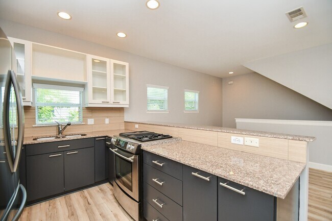 Building Photo - 3507 Mosley Ct