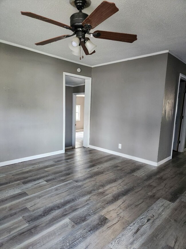 Building Photo - 4-Bedroom Family Home for Rent – $1,200/mo...