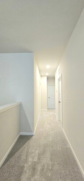 Hallway - 904 Kinsey Aly