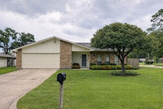 Building Photo - 16902 Castle Fraser Dr