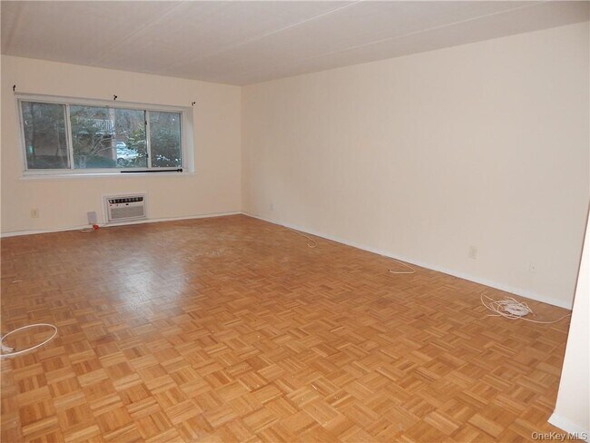 Building Photo - 414 Benedict Ave