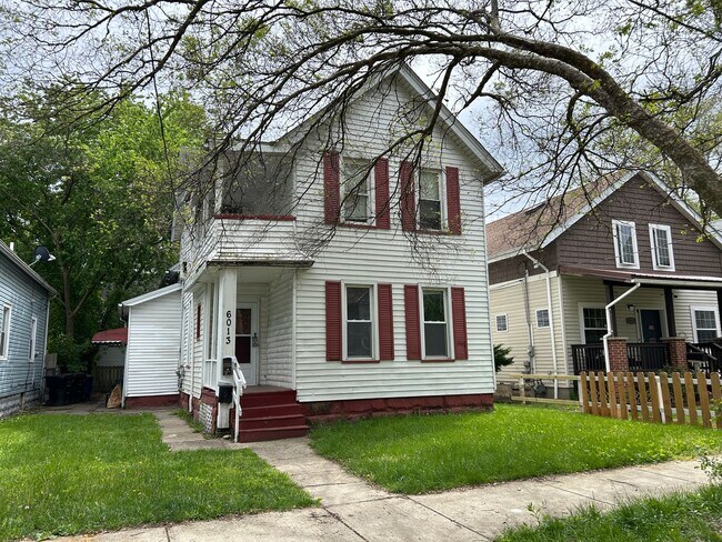 Building Photo - 6011 Pear Ave