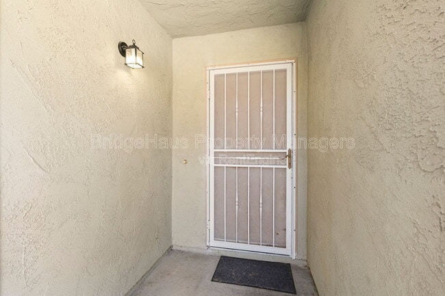 Building Photo - 4181 Galbar St