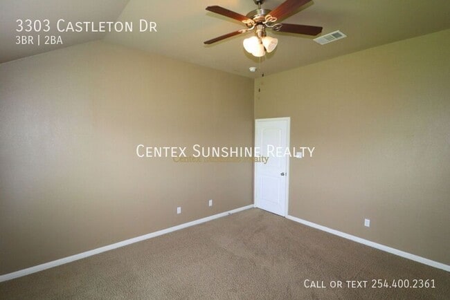 Building Photo - 3303 Castleton Dr