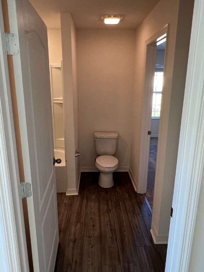 Building Photo - 5324 New Friendship Pl