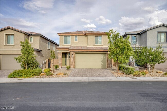 Primary Photo - 976 Bluebell Brook St
