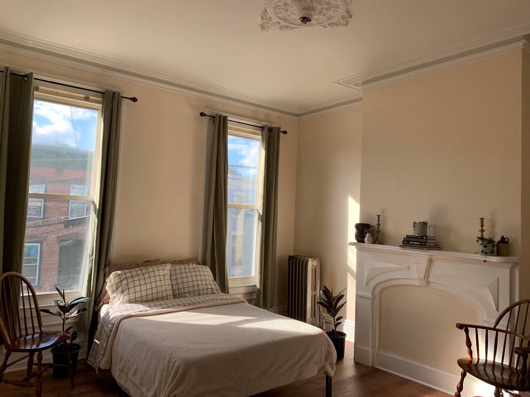 Building Photo - 49 13th St