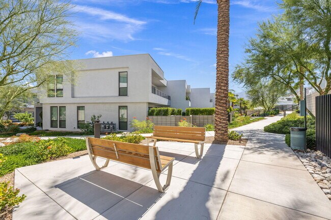 Building Photo - 928 Galaxy Dr