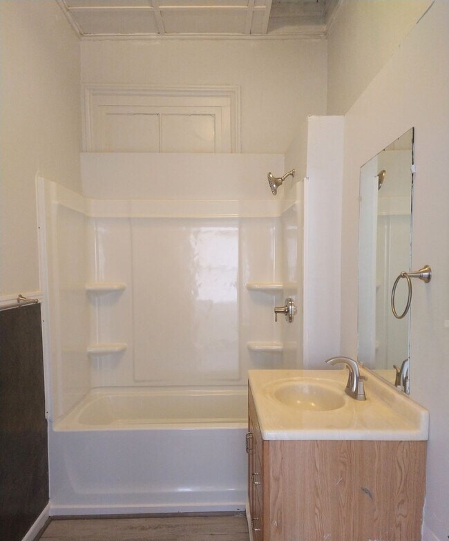 Building Photo - GOVERNMENT HILL***APARTMENT***CLOSE TO FT. SAM & THE PEARL