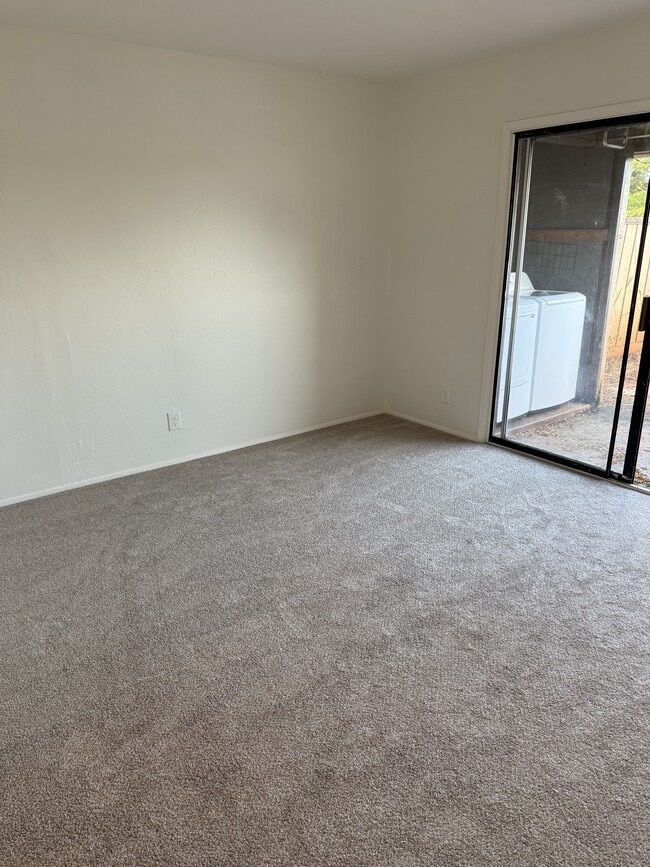 Building Photo - 94-1430-1430 Lanikuhana Ave