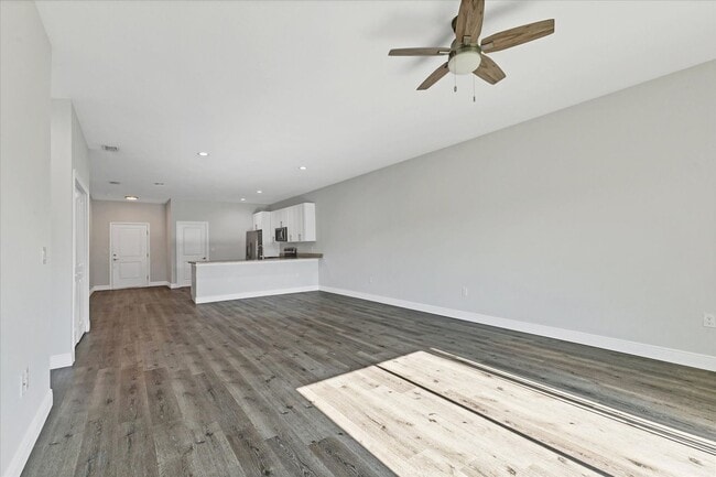 Building Photo - Brand new Duplex stocked with upgrades