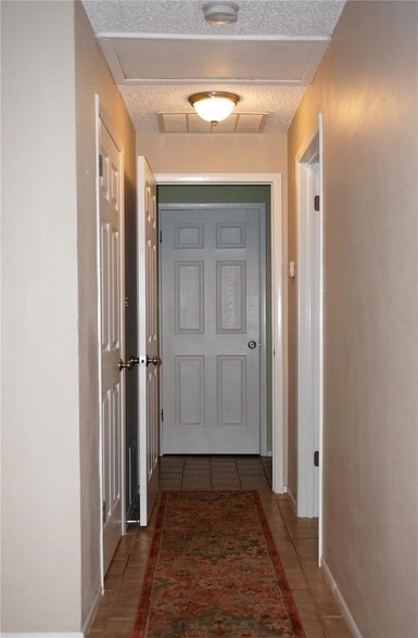 Building Photo - 4334 Tahitian Gardens Cir
