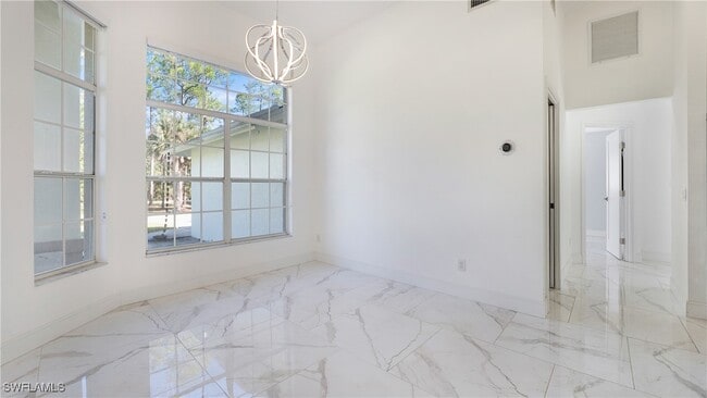 Building Photo - 3590 10th Ave NE