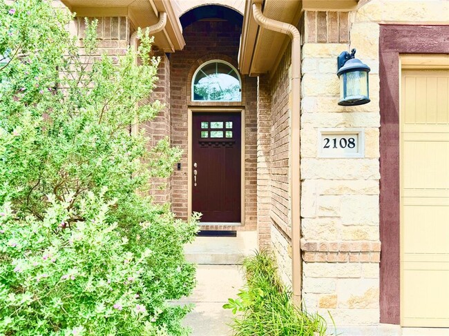 Building Photo - 2108 Asbury Park Dr