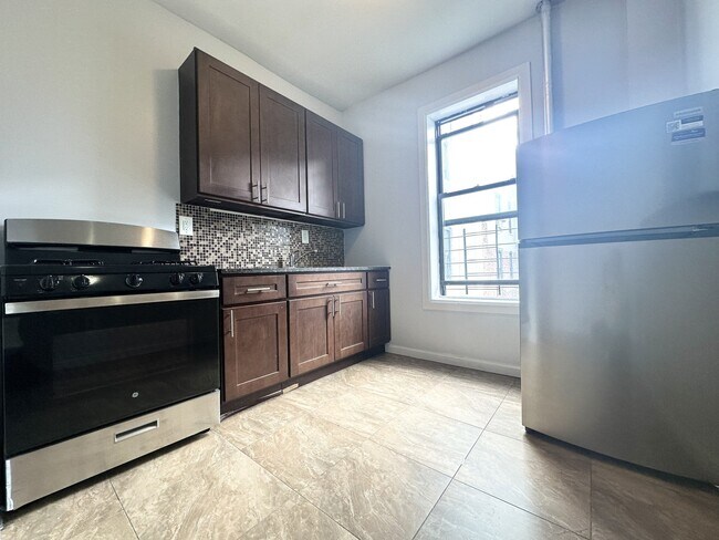 Floorplan - 70 Post Avenue