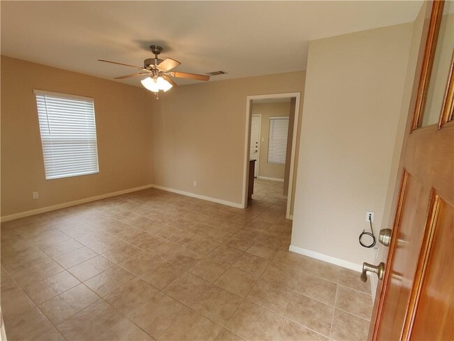 Building Photo - 300 Wilmes Dr