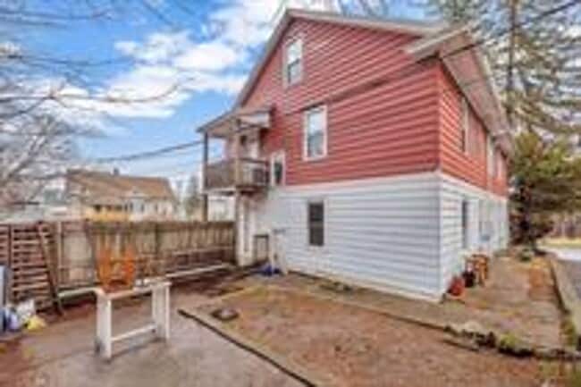 Building Photo - 1873-1875 Northampton Street