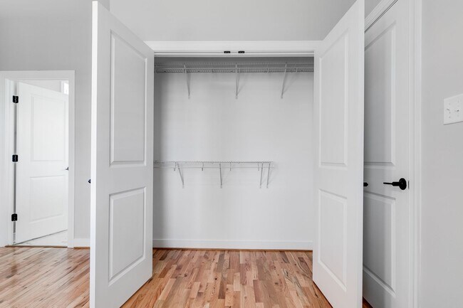 Building Photo - 1127 N 29th St