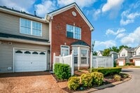 Building Photo - 426 Compton Ln