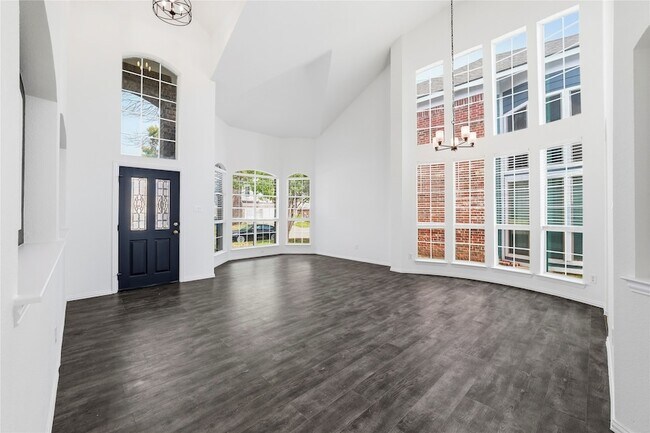 Building Photo - 412 Cypress Hill Dr